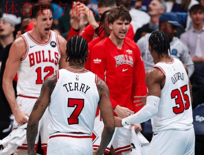 克努佩尔33分难救主 公牛129-126险胜黄蜂终结7连败